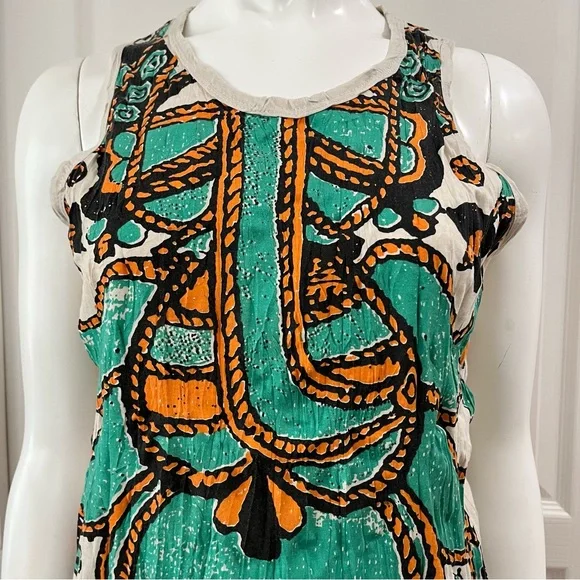 Sure Design Back To Basic Graphic Tank Top - Picture 4 of 7